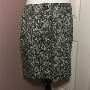 Firm💕NWT Express pencil skirt natural waist